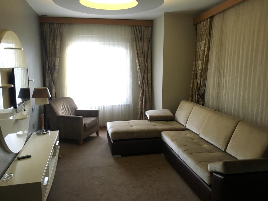 Hotel Duzce Surur ภายนอก รูปภาพ